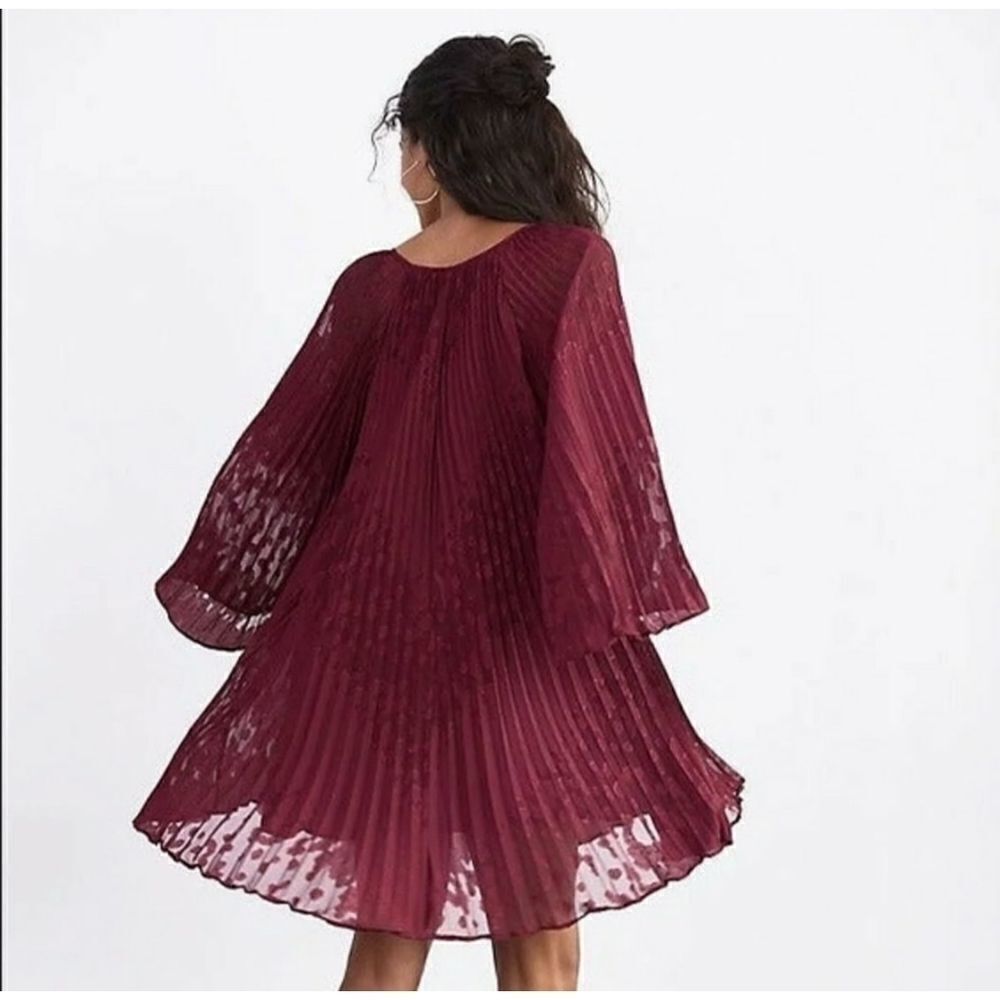 ANTHROPOLOGIE Burgundy Maroon Toulon Pleated Mini Dress Small Like New - Picture 4 of 8